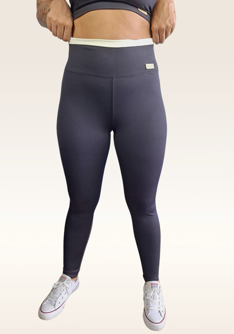 Calça Legging Cintura Alta - Preta  (Com Alta Compressão)