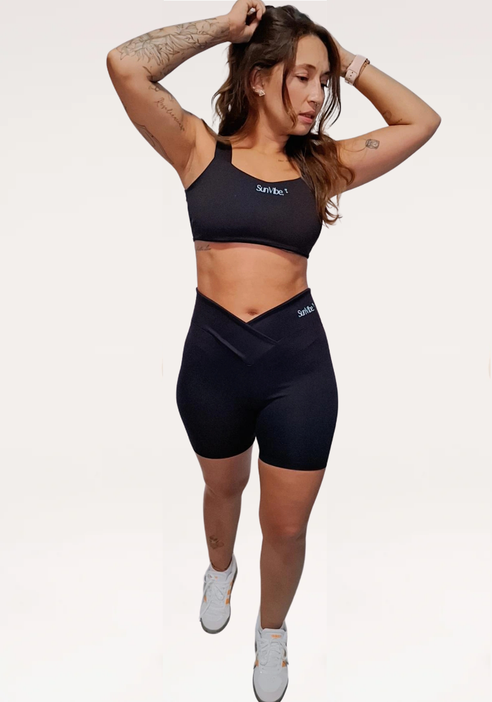 Shorts Vibe Cintura em V - Preto