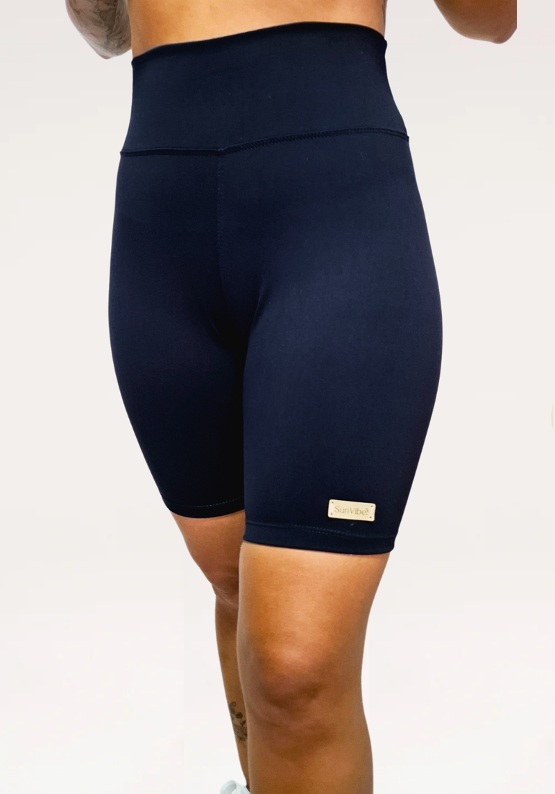 Shorts Vibe Cintura Alta Preto Liso