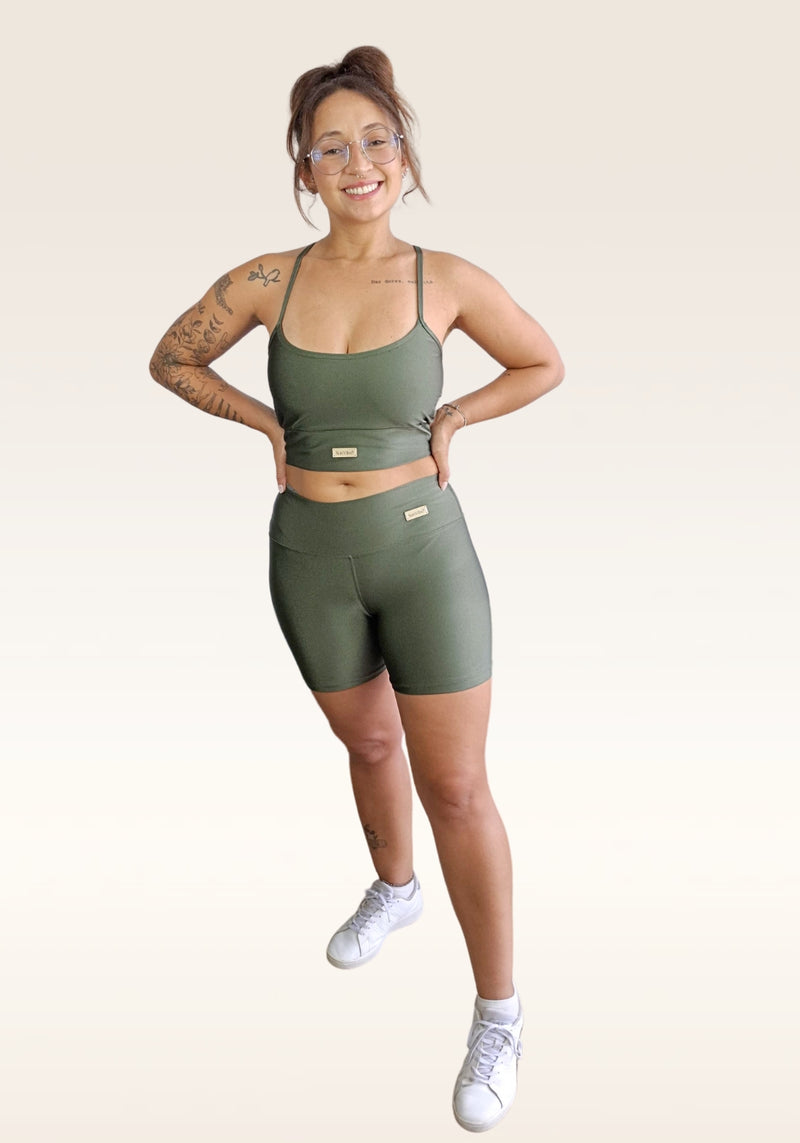 Short Vibe Cintura Alta - Verde Militar